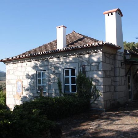 Casal Dos Zimbros Villa Corticos ภายนอก รูปภาพ
